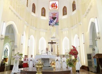 Thánh lễ mừng 43 năm Linh mục của Cha Tổng Đại diện TGP Sài Gòn